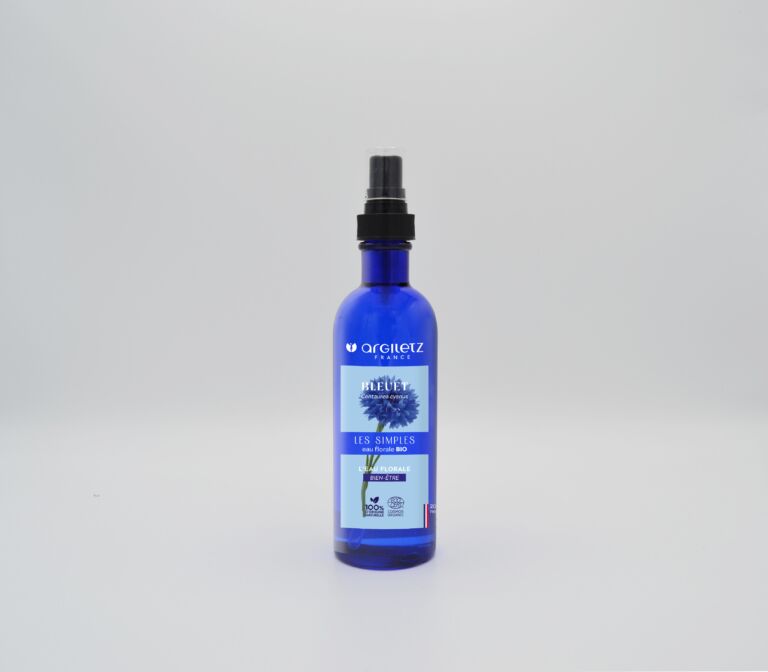 EAU-FLORALE_BLEUET_LES-SIMPLES-768x672-2